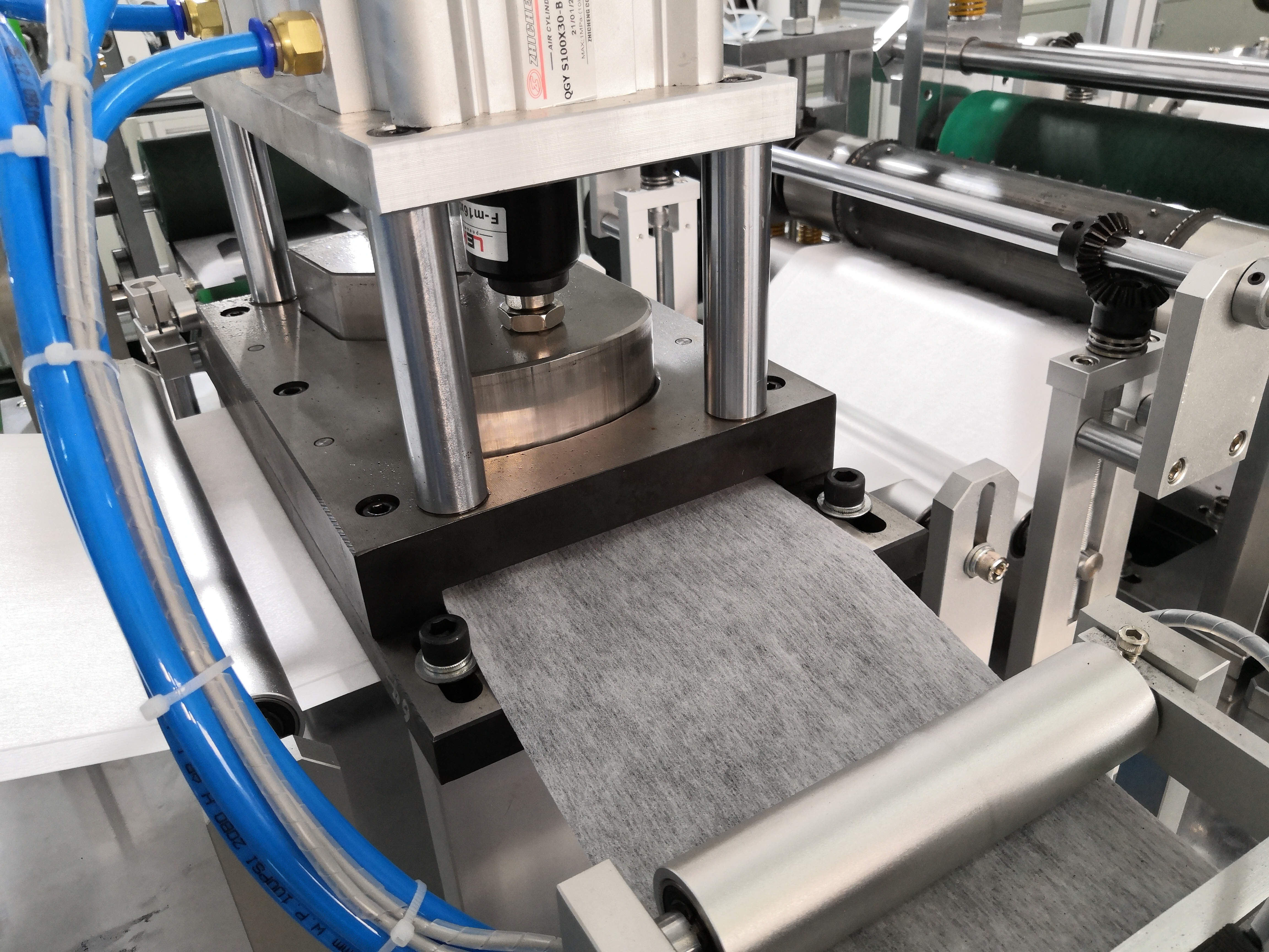 Foldable Mask Machine