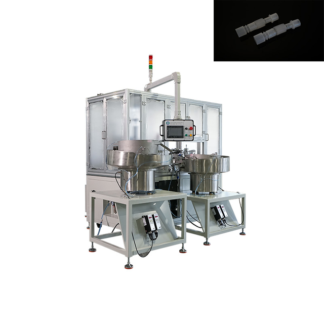 Automatic assembly machine for expandable catheter mount