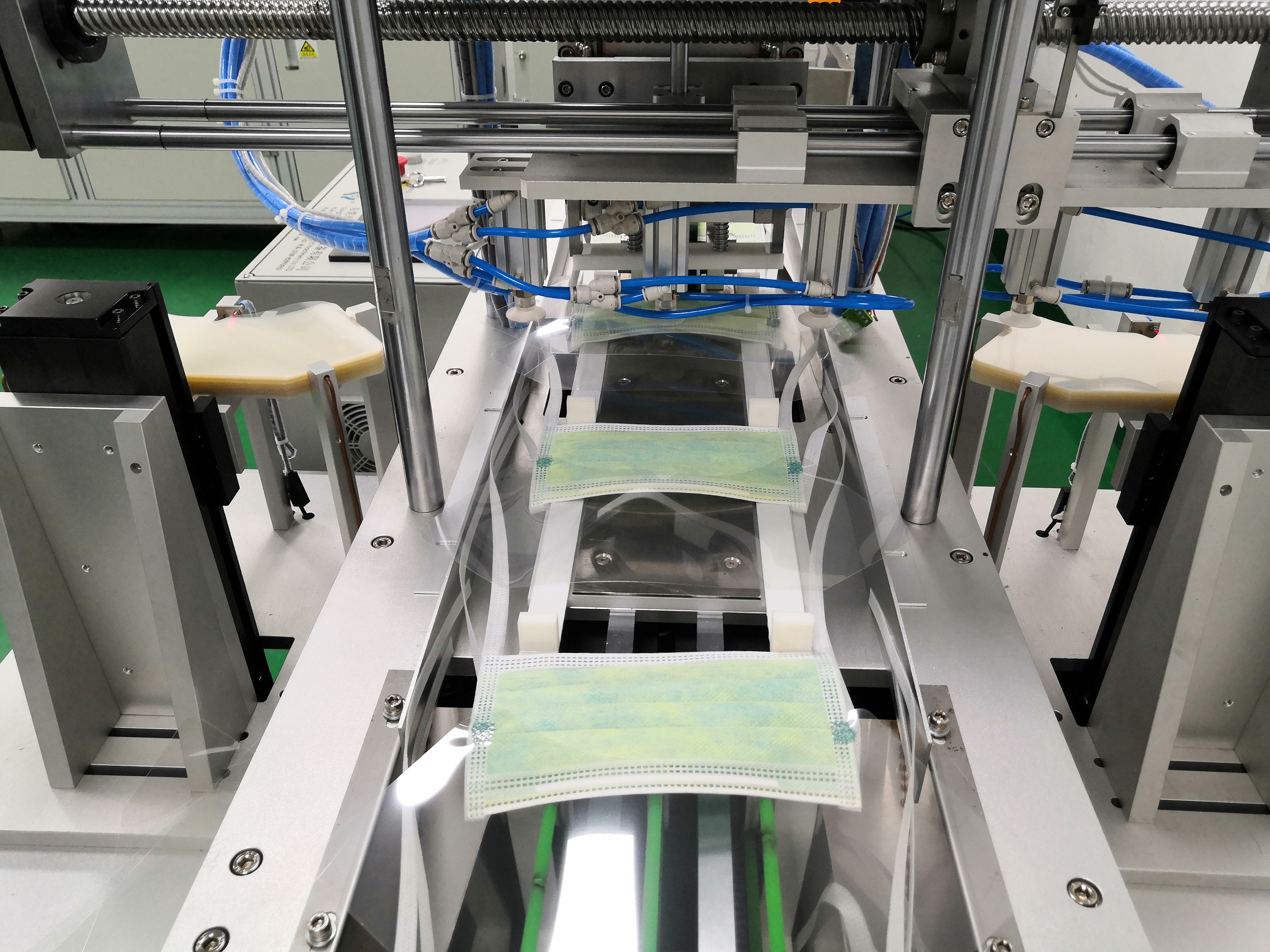 surgical mask machine