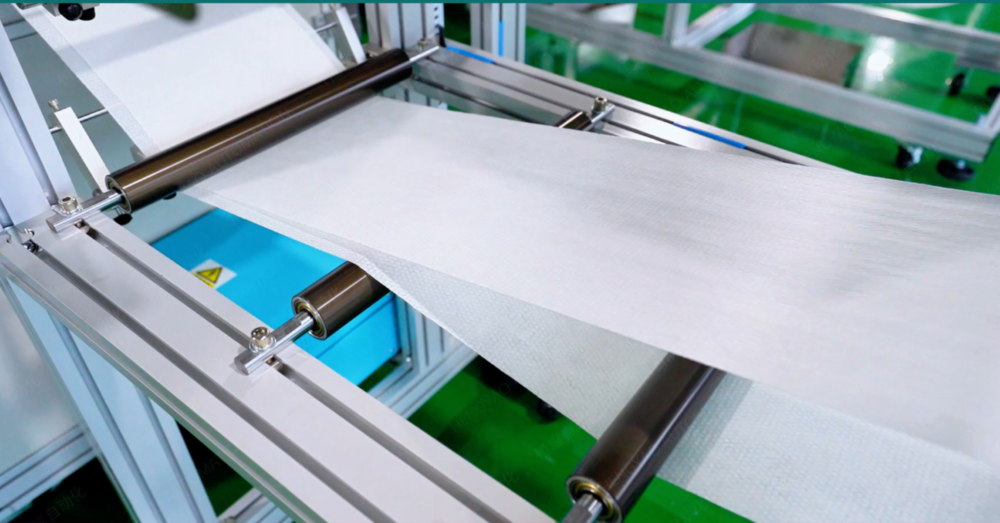 Automatic Disposable Non Woven Glove Making Machine
