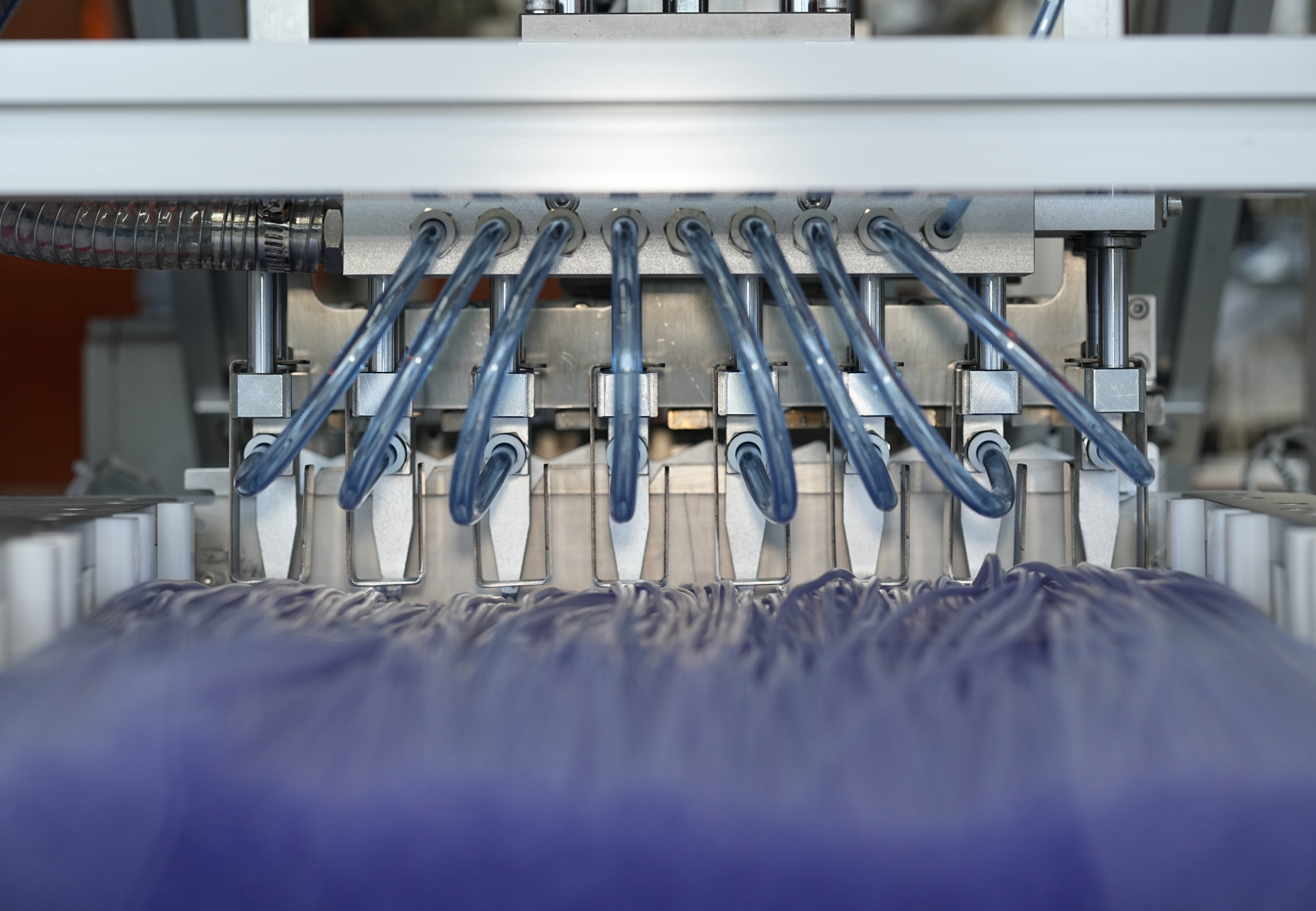 oxygen cannula assembly machine3