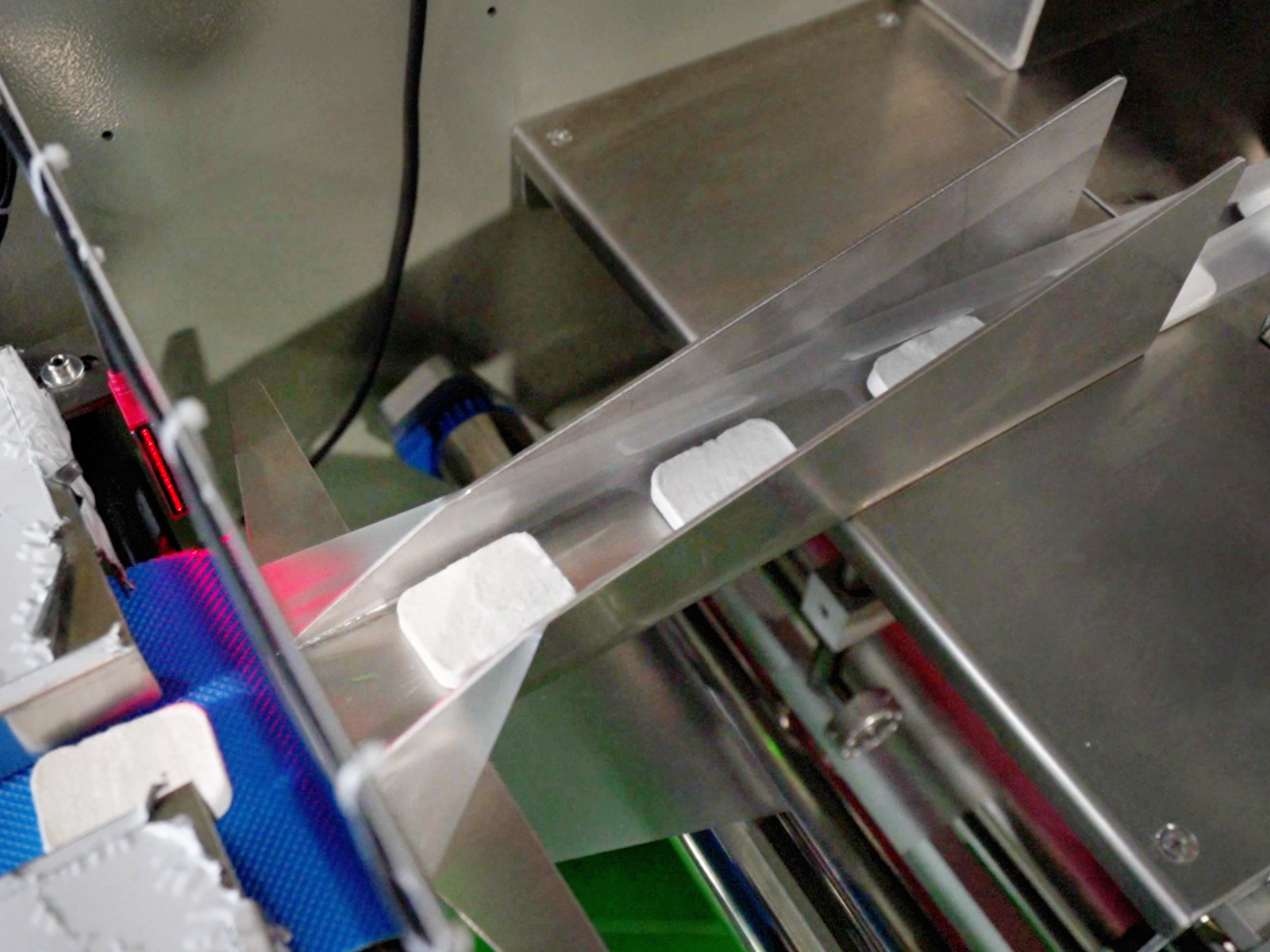 Compressed Towel Making Machine3
