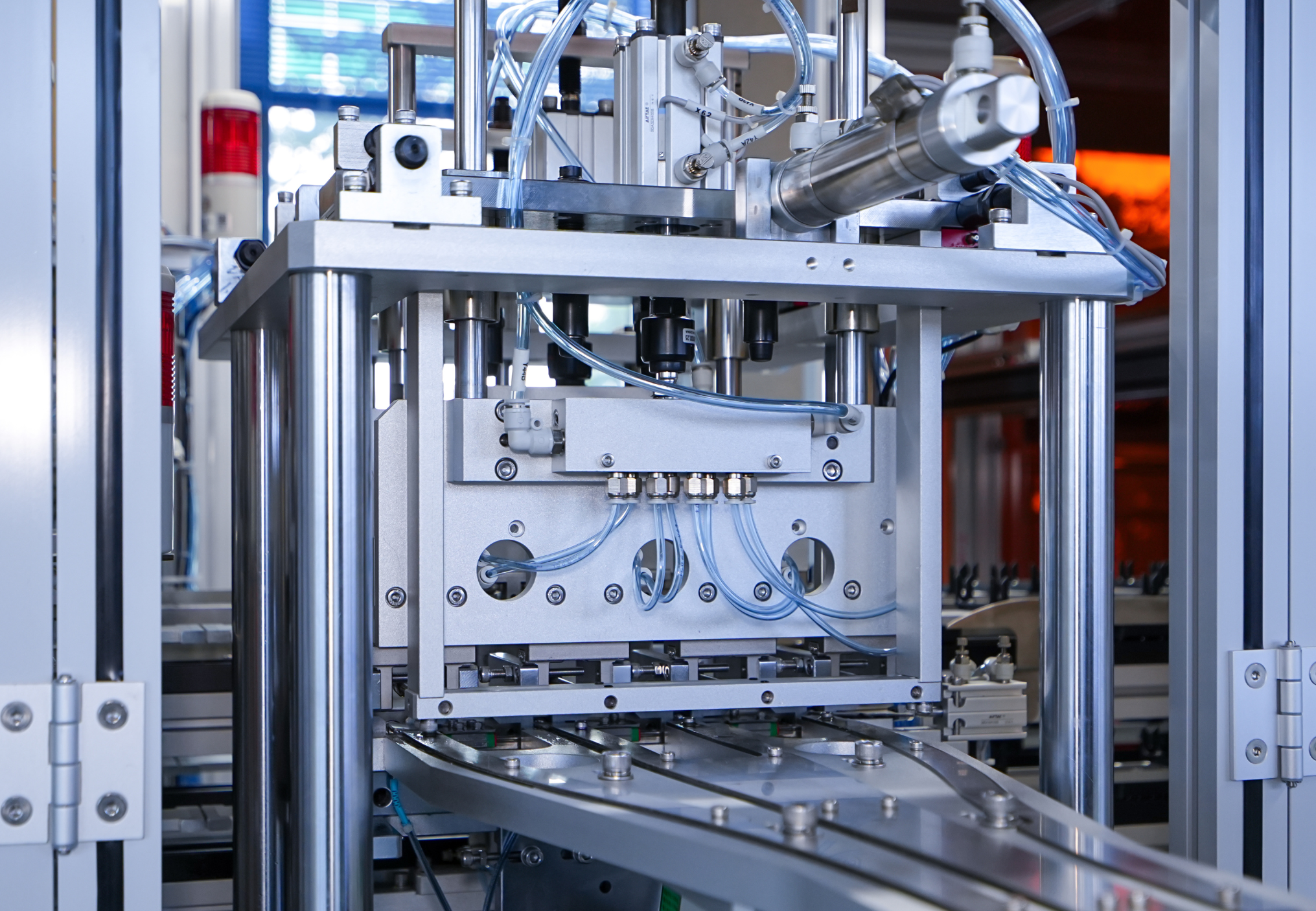 oxygen cannula assembly machine1